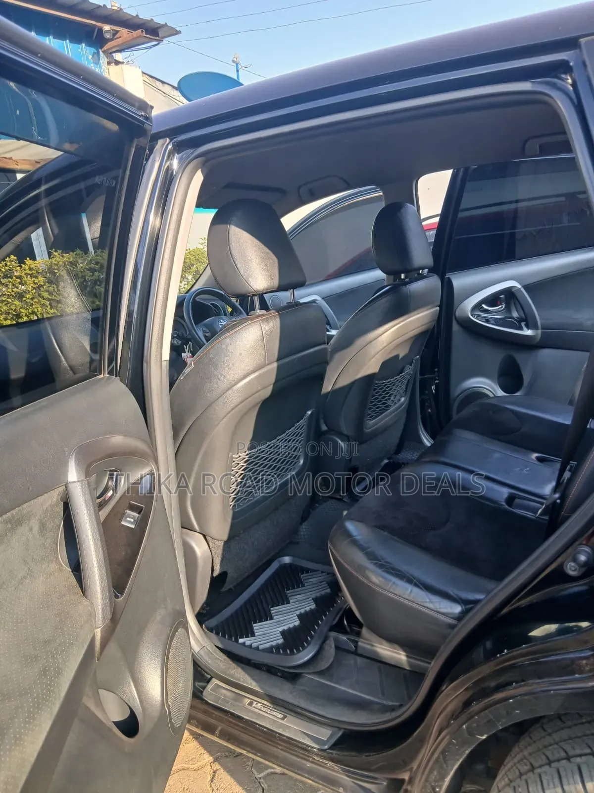 Toyota Vanguard 2014 Black