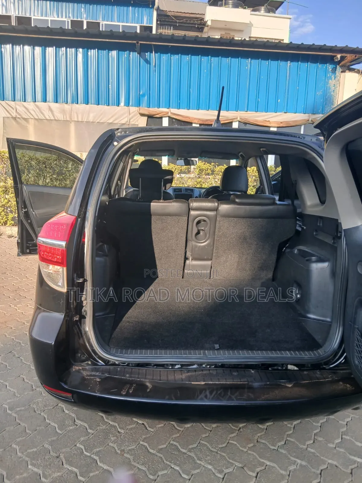 Toyota Vanguard 2014 Black