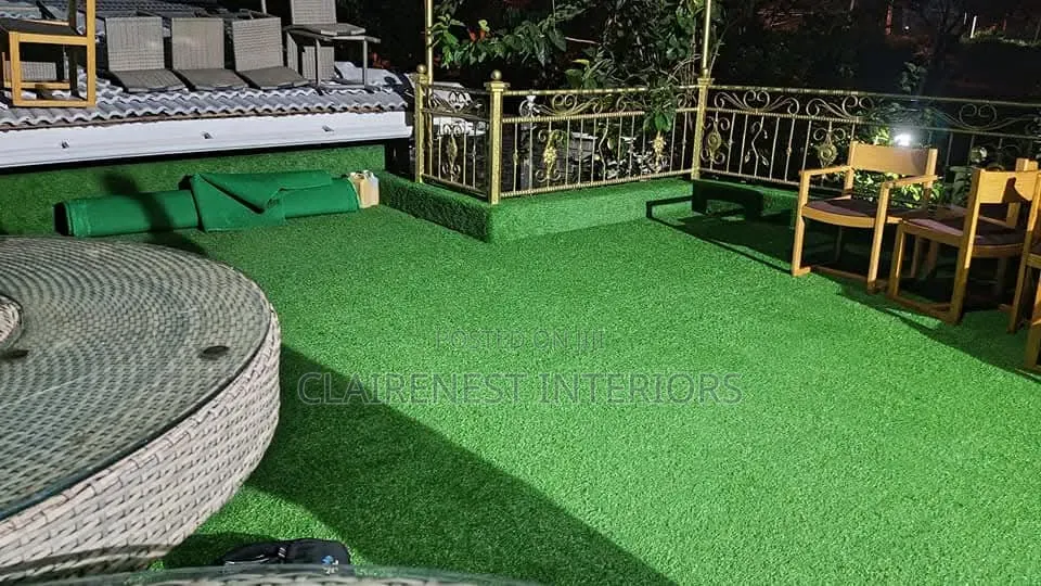 Turning Ordinary Rooftops to Classy Places With Artificial Green Grass