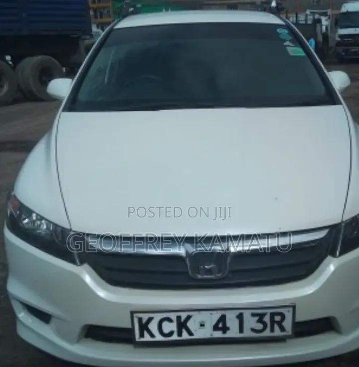 Honda Stream 2014 White