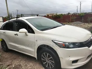Honda Stream 2014 White