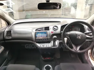 Honda Stream 2014 White