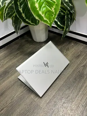 Laptop HP EliteBook 830 G7 32GB Intel Core i7 SSD 512GB