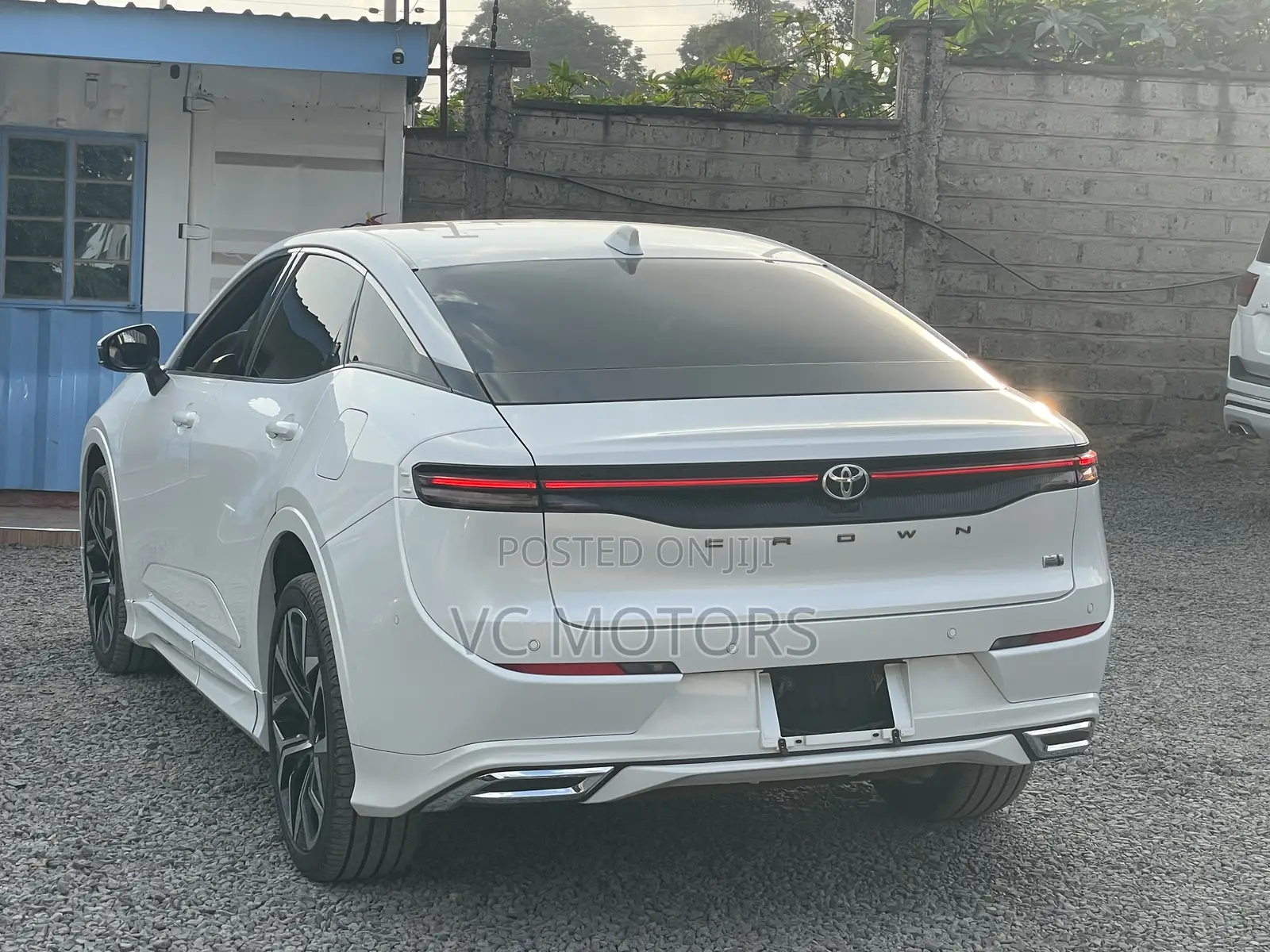 Toyota Crown XLE 2023 White