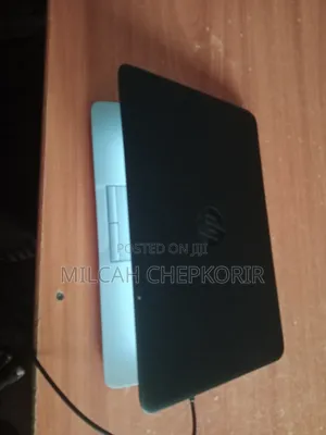 Laptop HP EliteBook 820 G2 8GB Intel Core i3 SSD 256GB