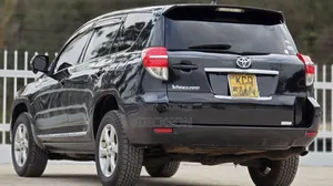 Toyota Vanguard 2012 Black