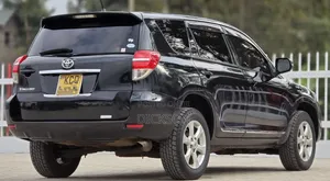 Toyota Vanguard 2012 Black