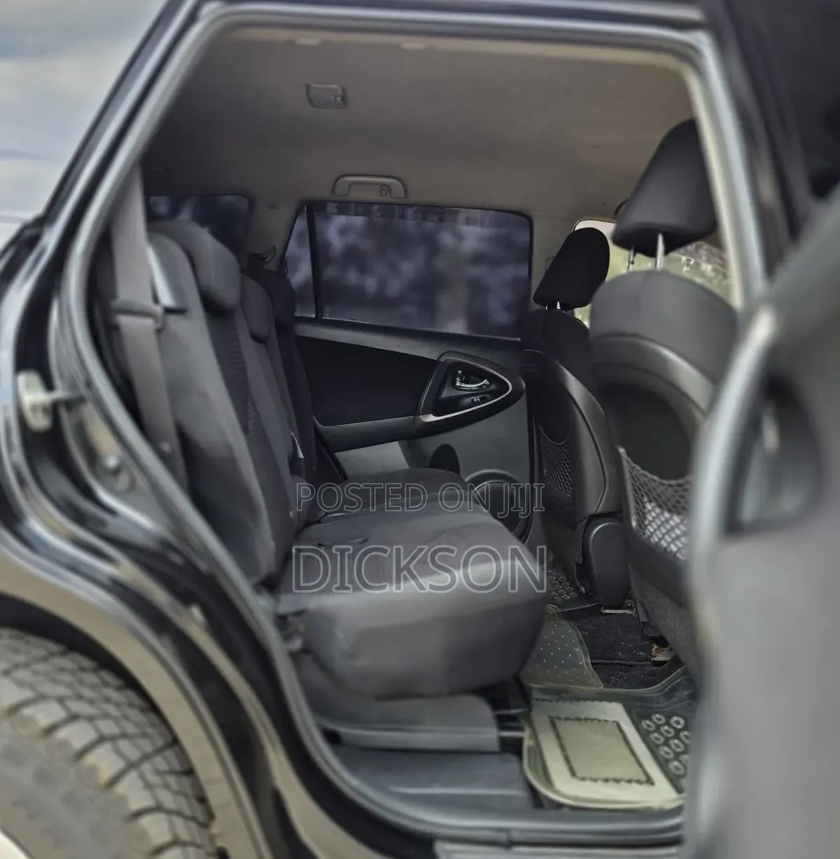 Toyota Vanguard 2012 Black