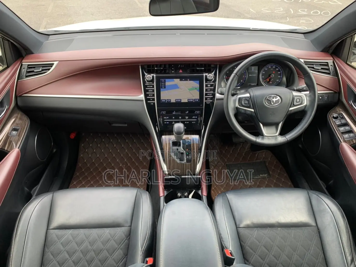 Toyota Harrier 2.0 2014 White