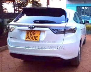 Toyota Harrier 2.0 2014 White