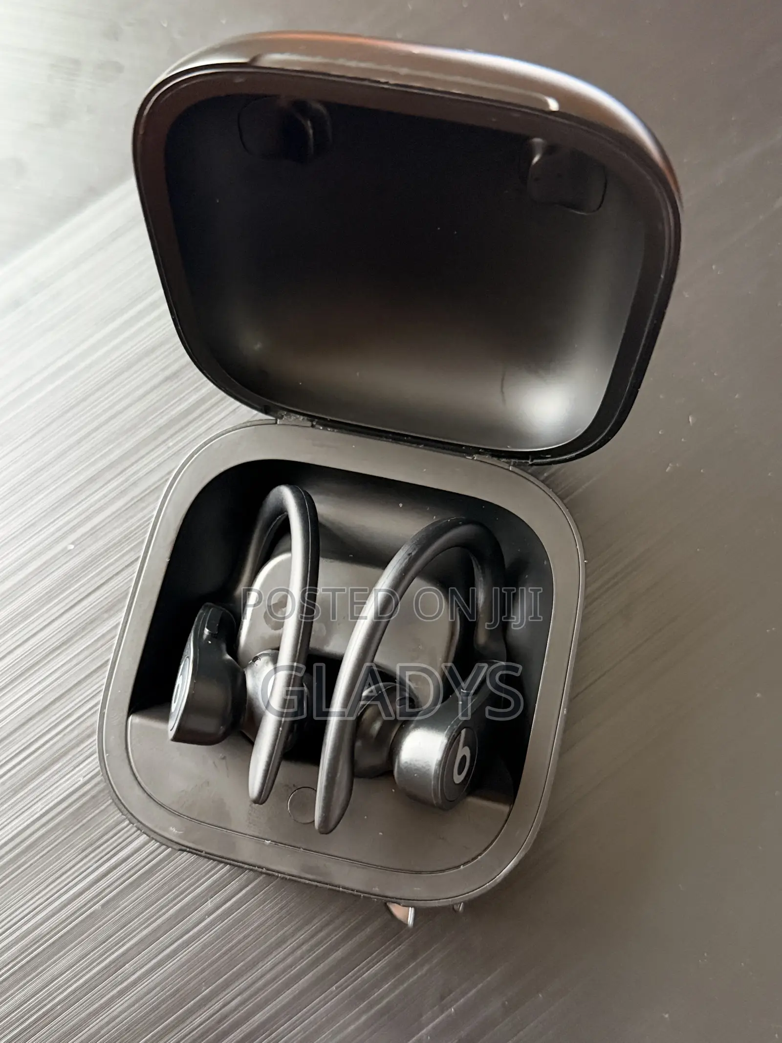 Powerbeats Pro