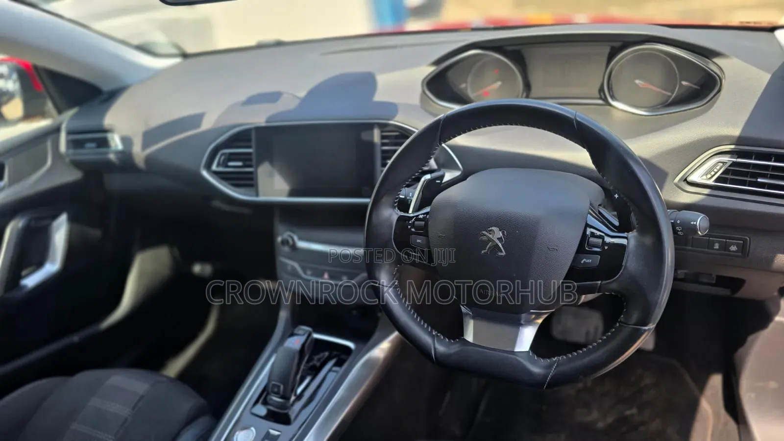 Peugeot 308 2020 Red
