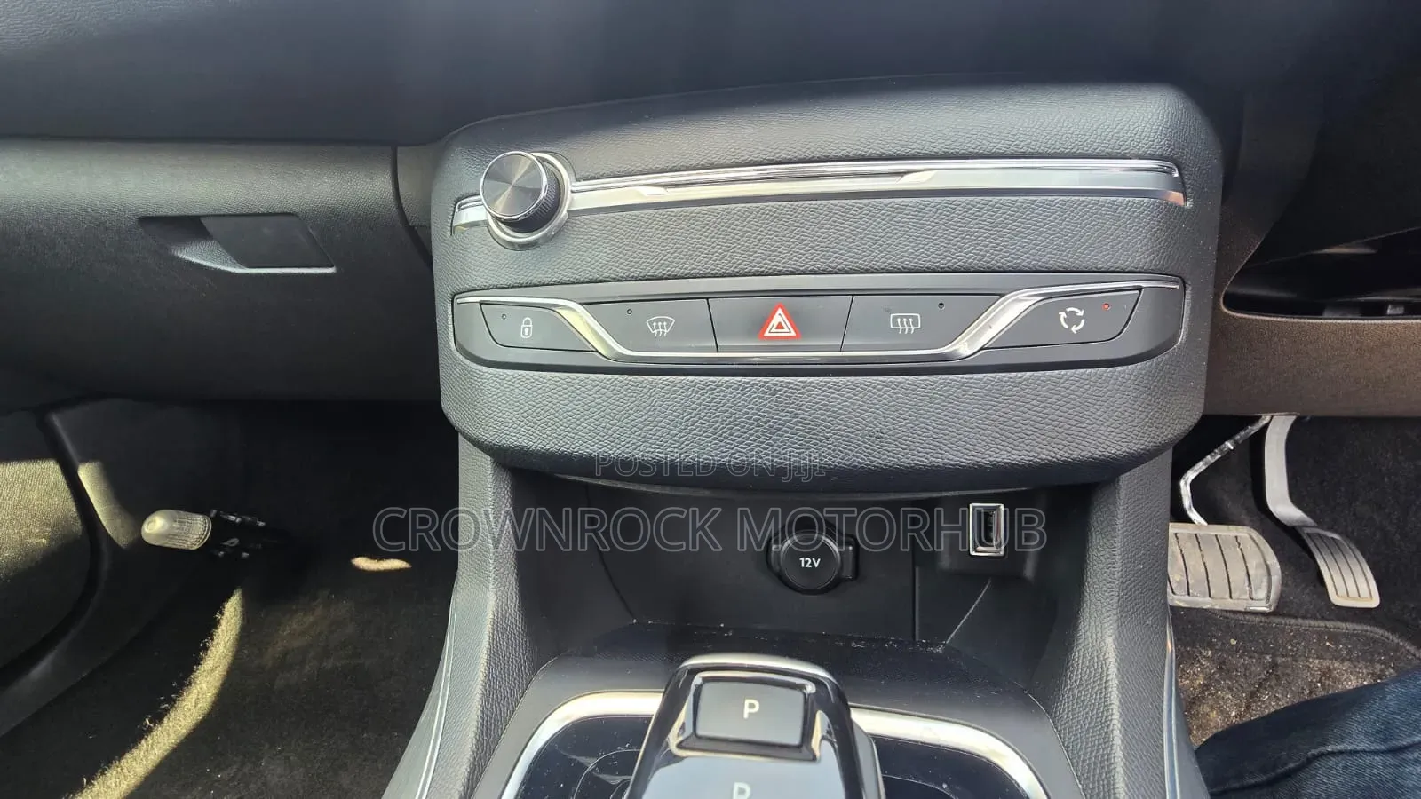 Peugeot 308 2020 Red