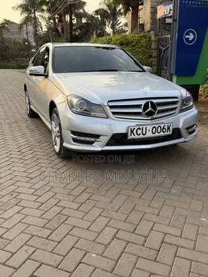 Mercedes-Benz C200 2012 Silver