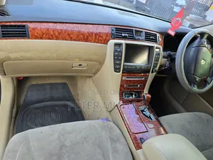 Toyota Crown 2007 Silver