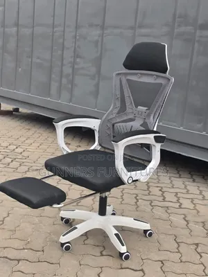 Executive Office Chair With Footrest