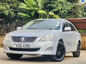 Toyota Premio 1.8 FWD 2012 Silver
