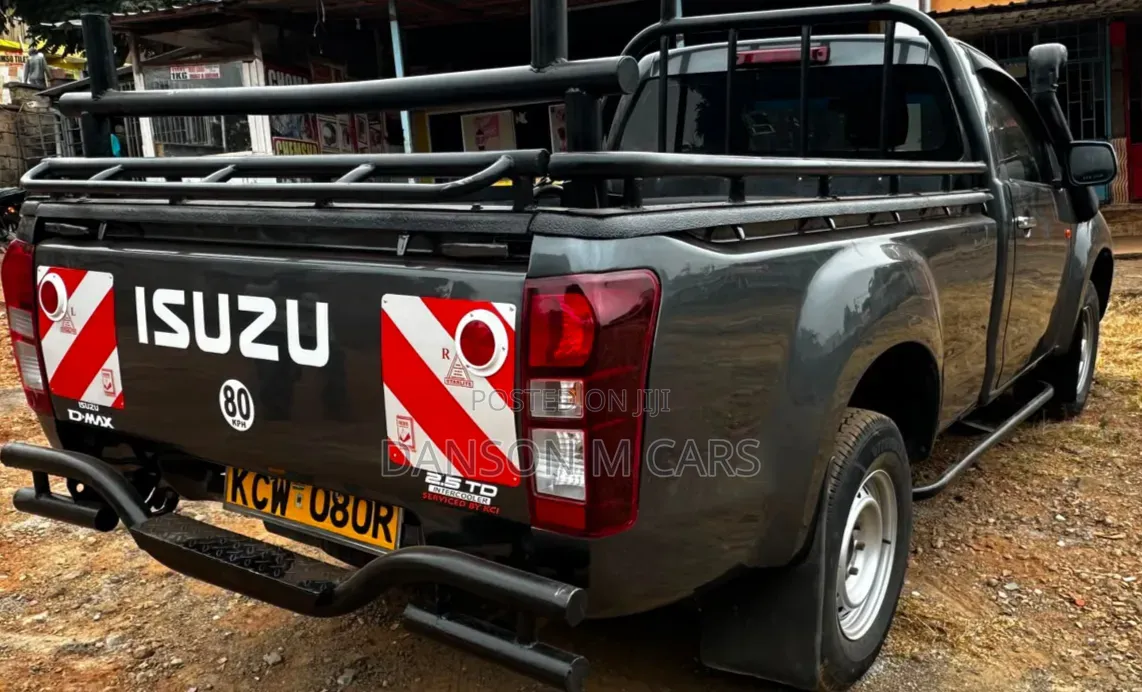 Isuzu D-MAX 2019 Black