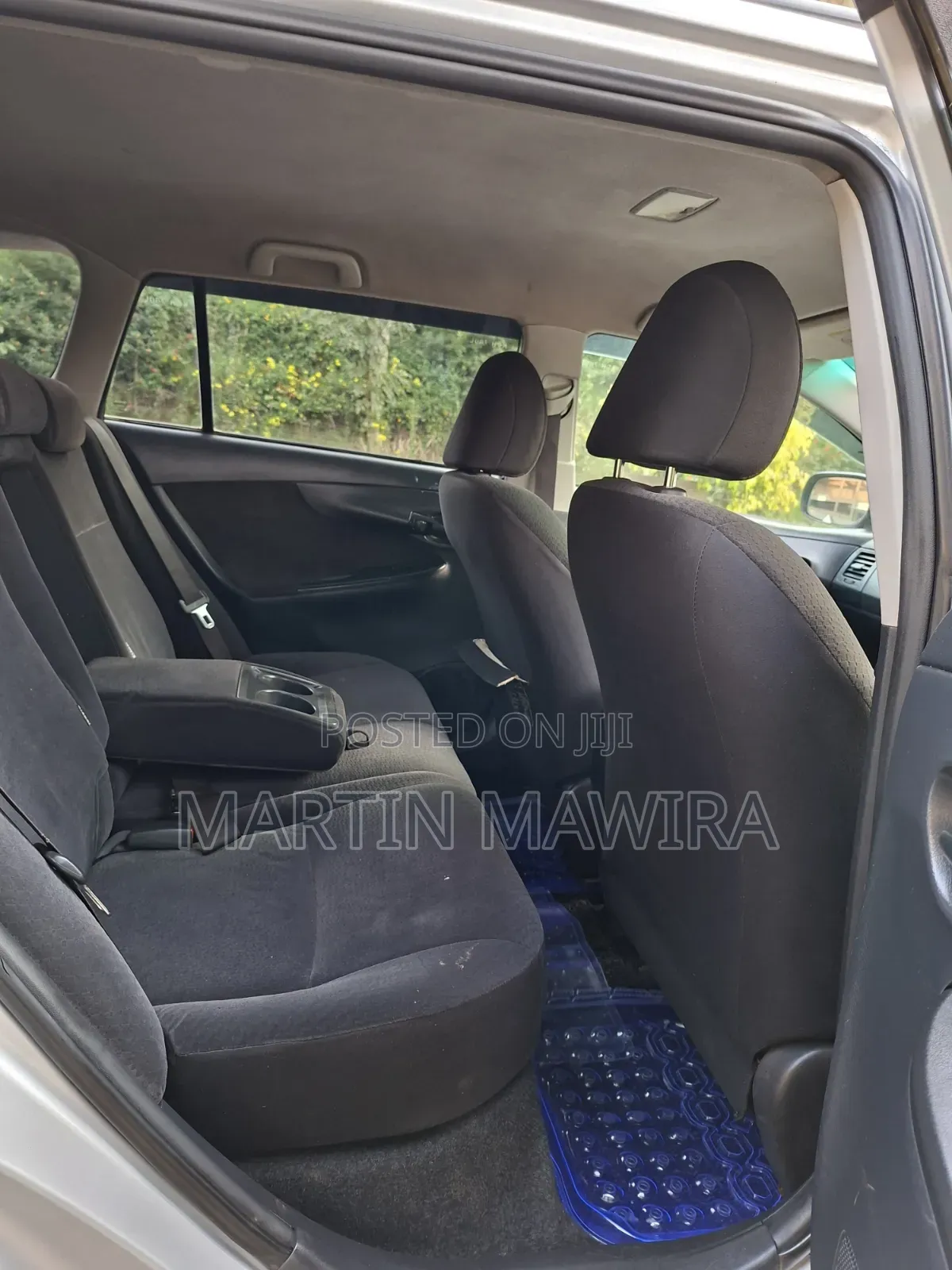 Toyota Corolla Fielder 2011 Silver