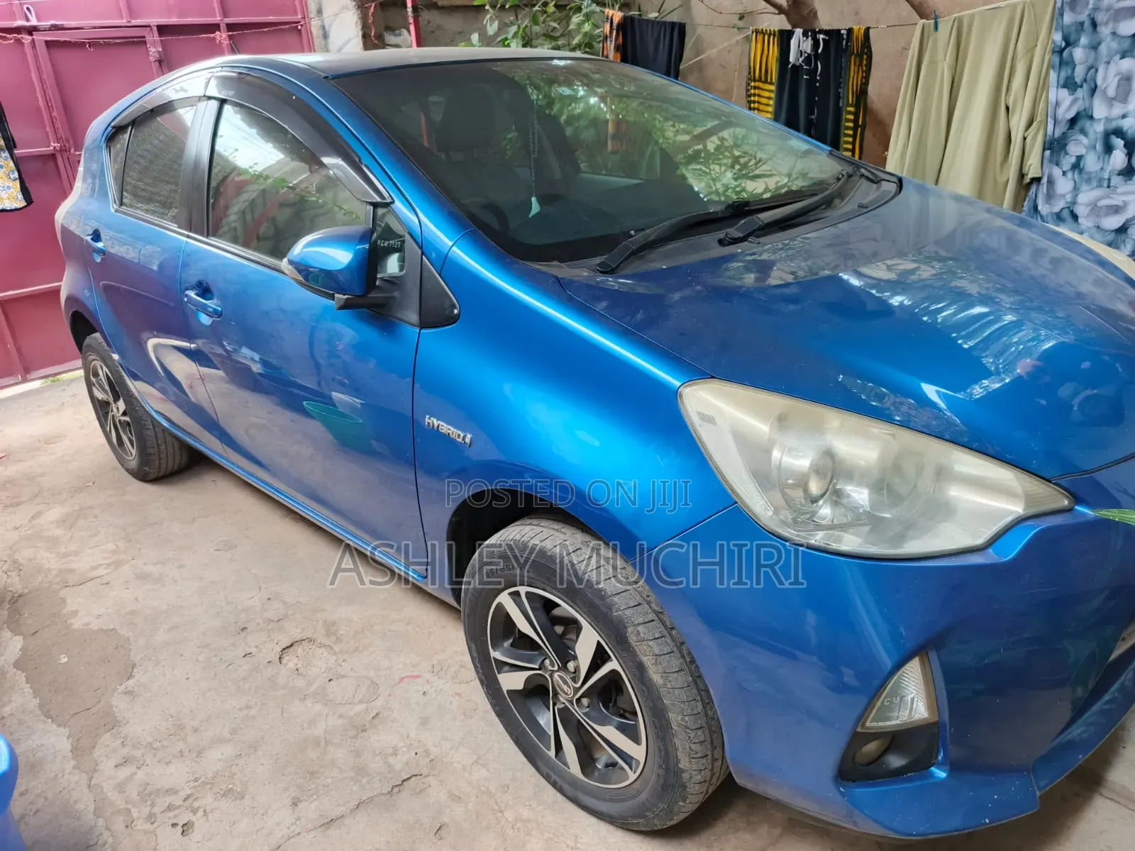 Toyota Aqua 2012 Blue