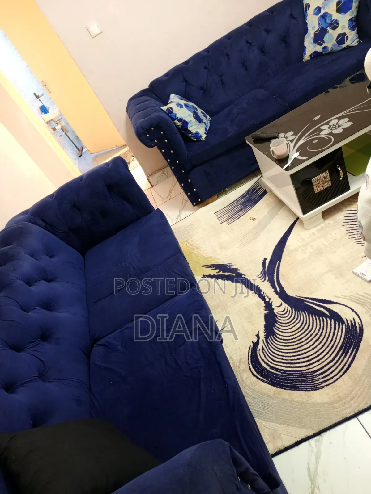 Chester Sofa Seats
