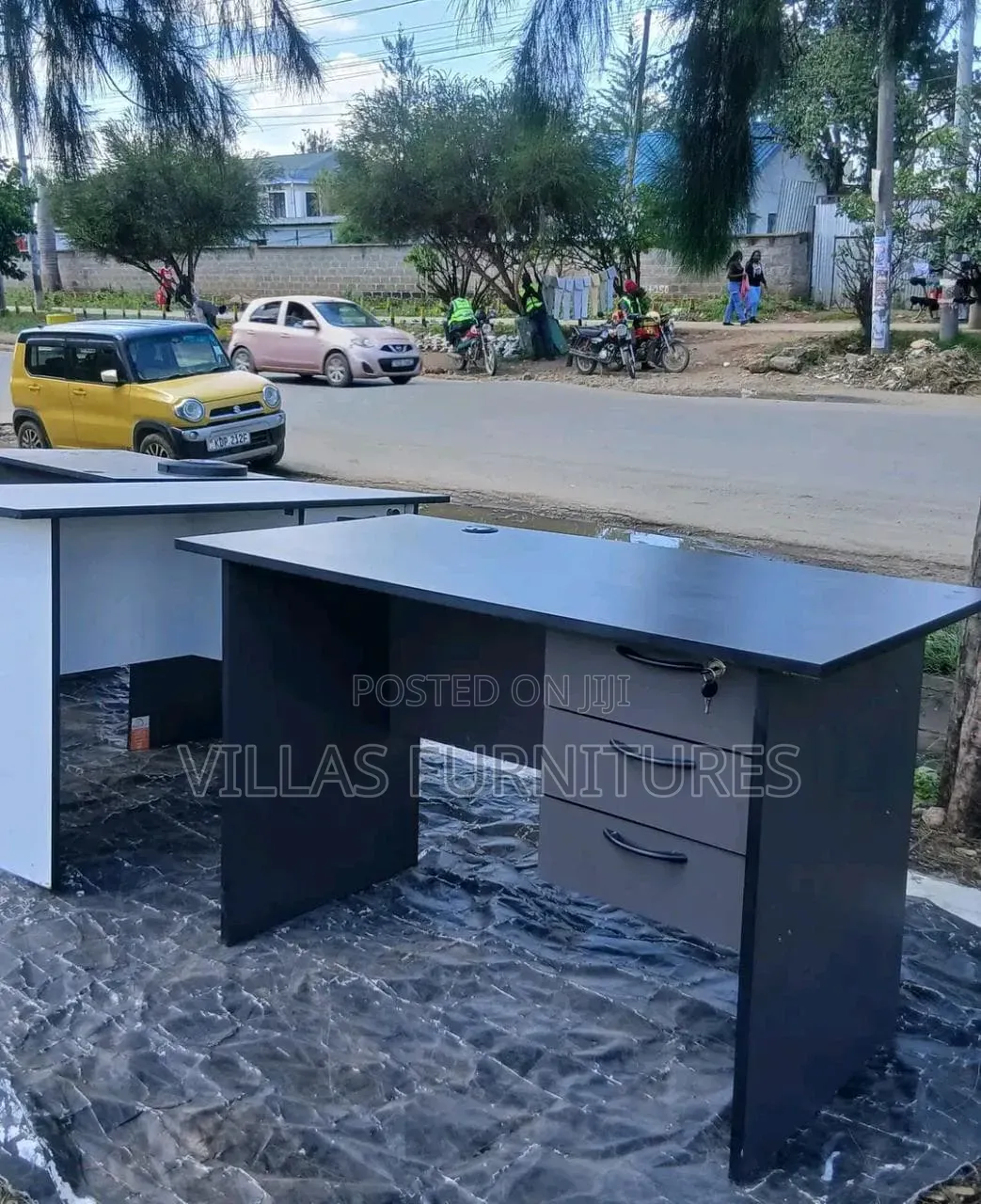 Single-Pedestal Office Desk
