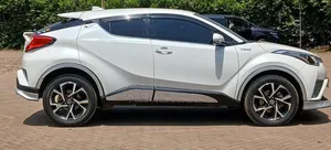 Toyota C-HR 2017 White