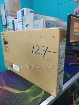 New Laptop HP 240 G7 8GB Intel Core i3 SSD 256GB