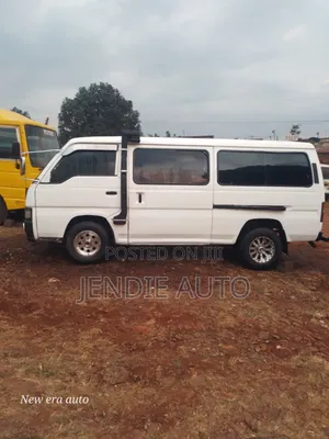Nissan Caravan (Urvan) 2004 White