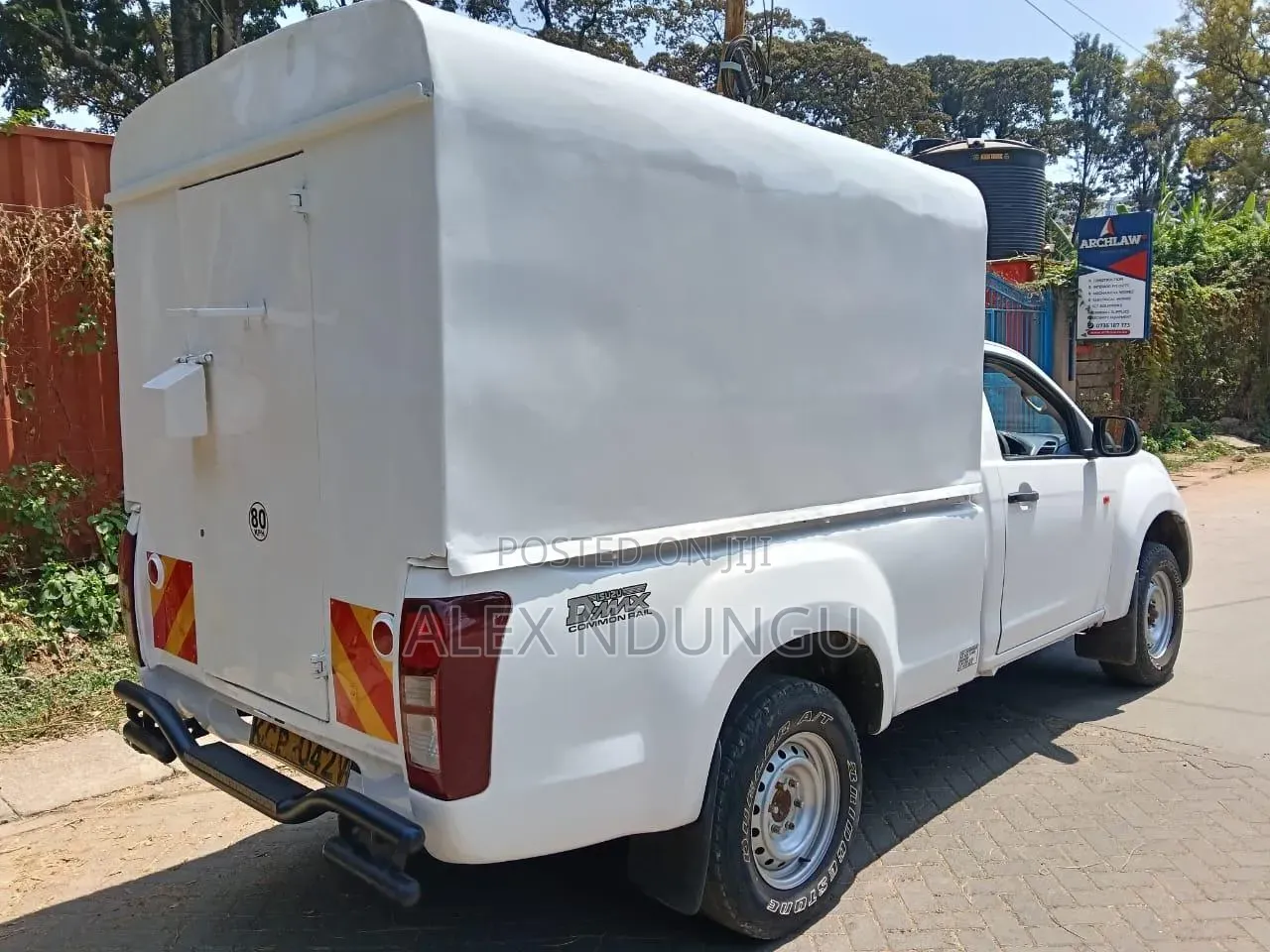 Isuzu D-MAX 2017 White