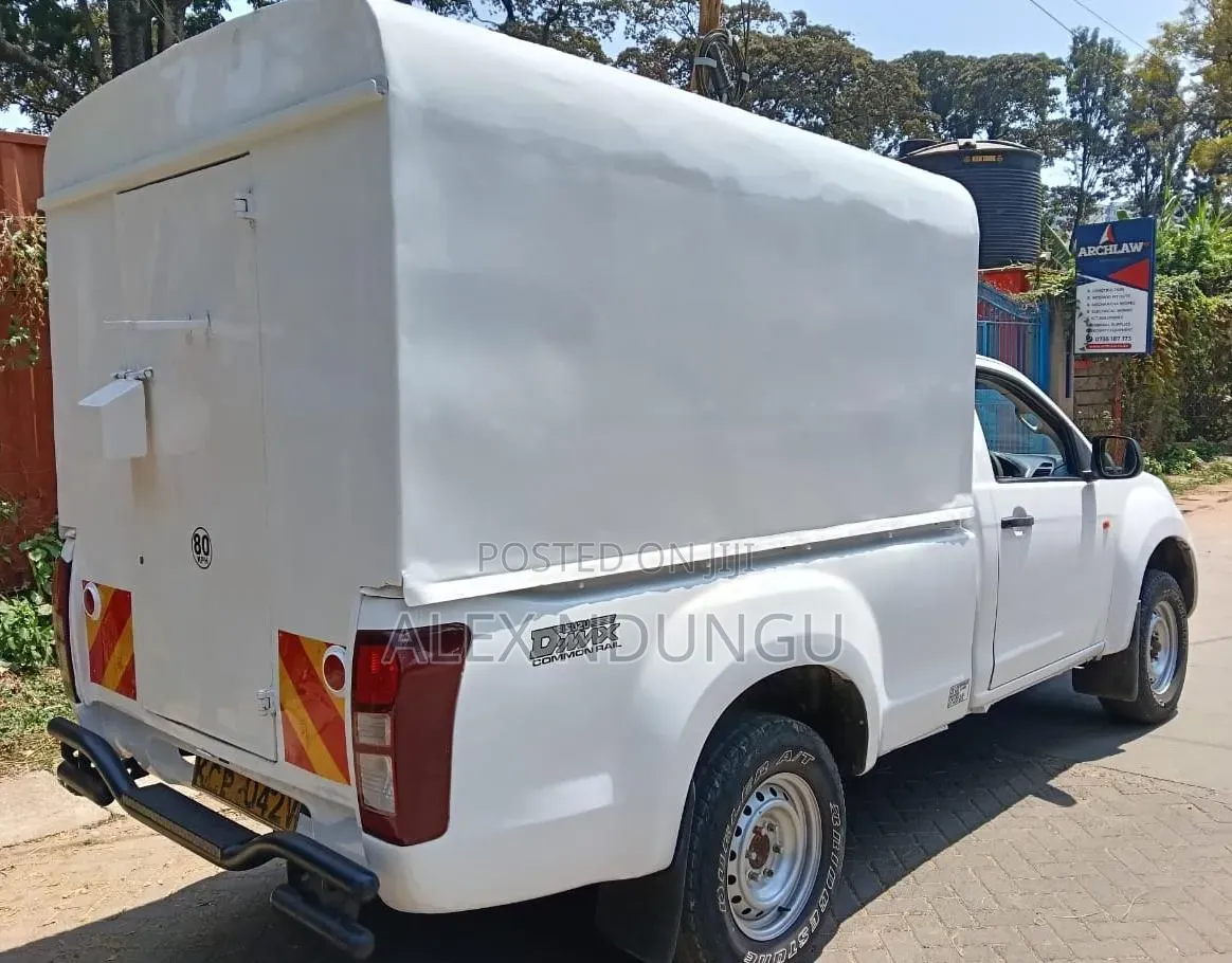 Isuzu D-MAX 2017 White