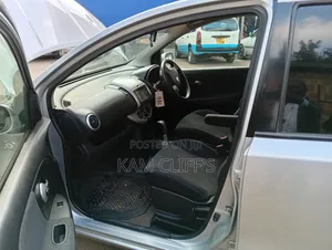 Nissan Note 2012 Silver