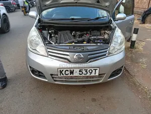 Nissan Note 2012 Silver