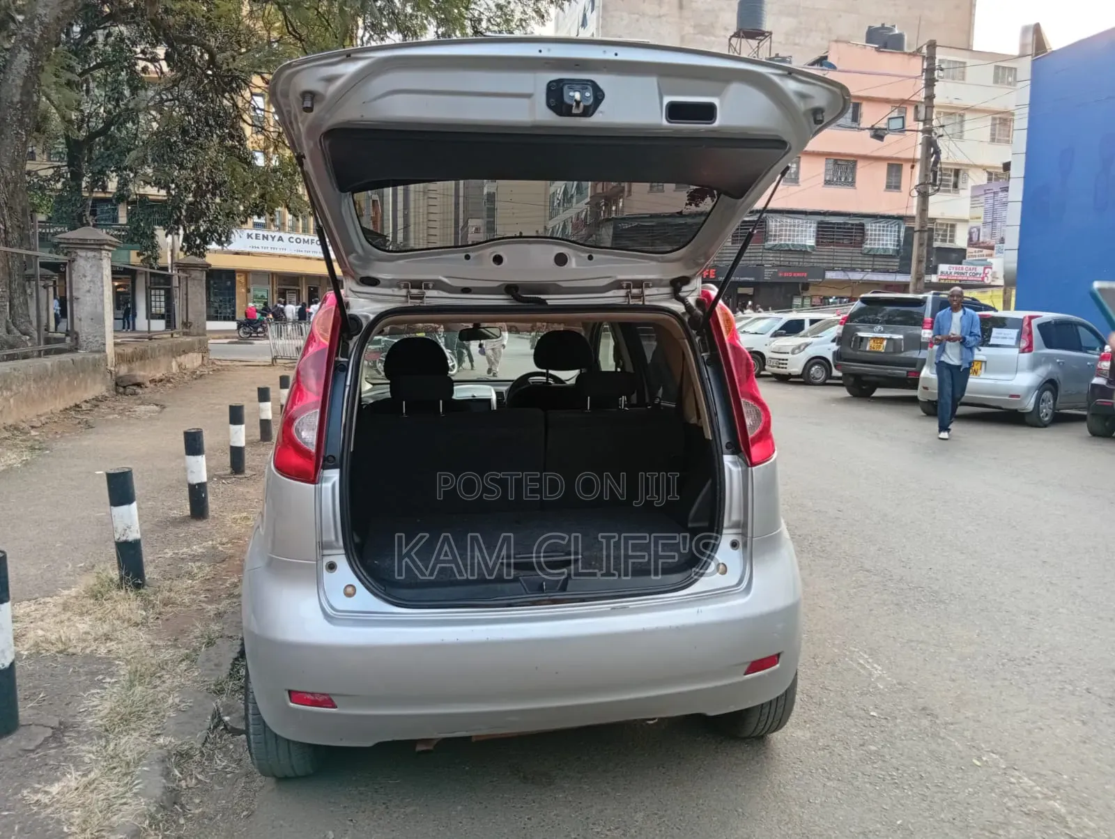 Nissan Note 2012 Silver