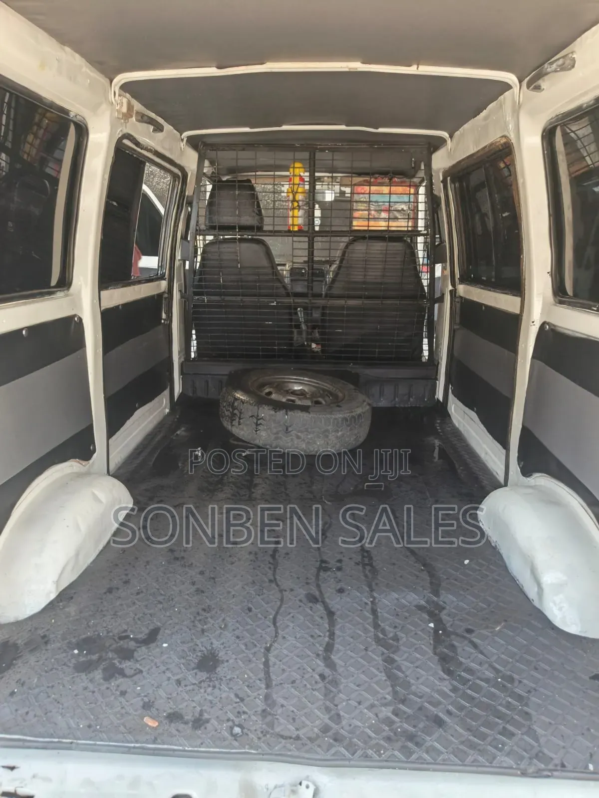Suzuki Maruti 2007 White