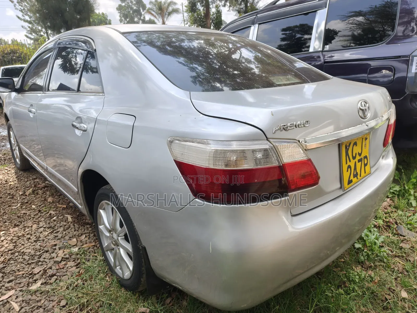 Toyota Premio 2009 Silver