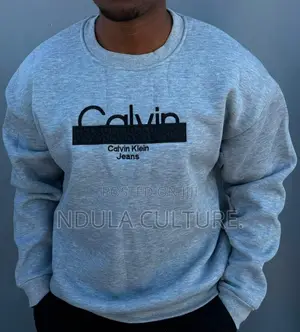 Calvin Klein Sweatshirt