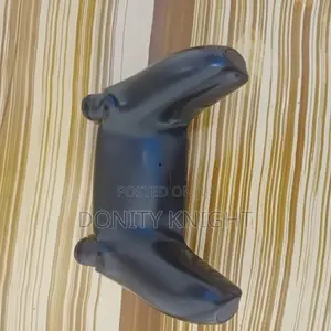 Black PS5 DualSense Controller