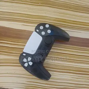 Black PS5 DualSense Controller