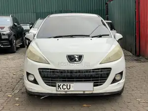 Peugeot 207 2012 White