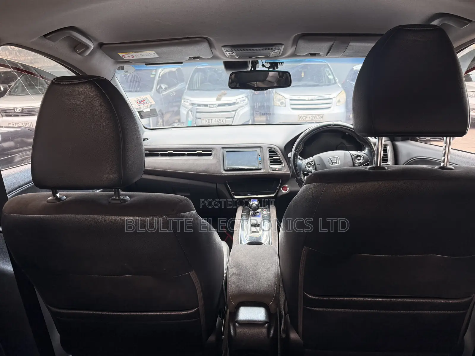 Honda Vezel 2018 Red