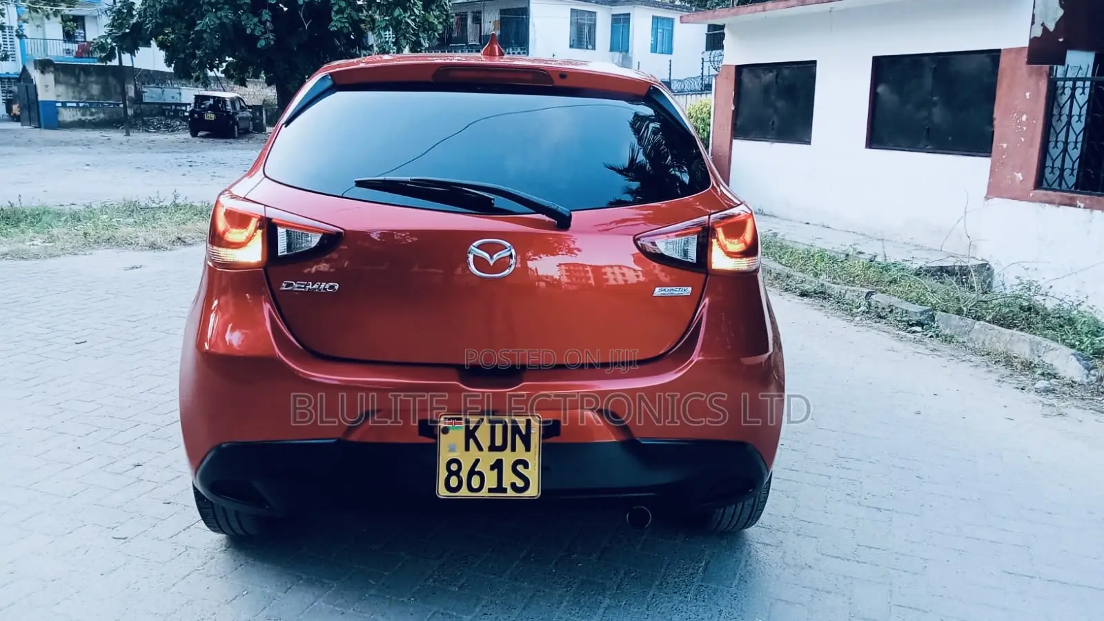 Mazda Demio 2017 Red