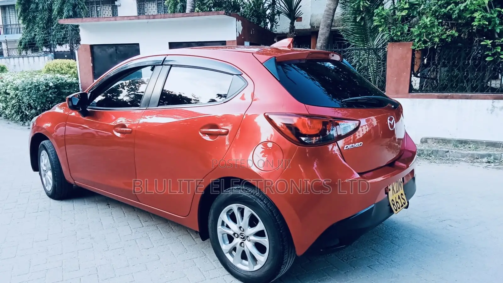 Mazda Demio 2017 Red