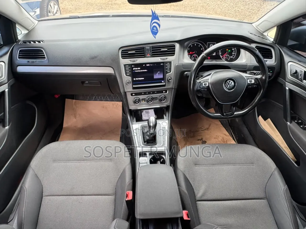 Volkswagen Golf 2016 Silver