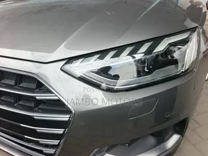 Audi A4 Premium Plus 2022 Gray