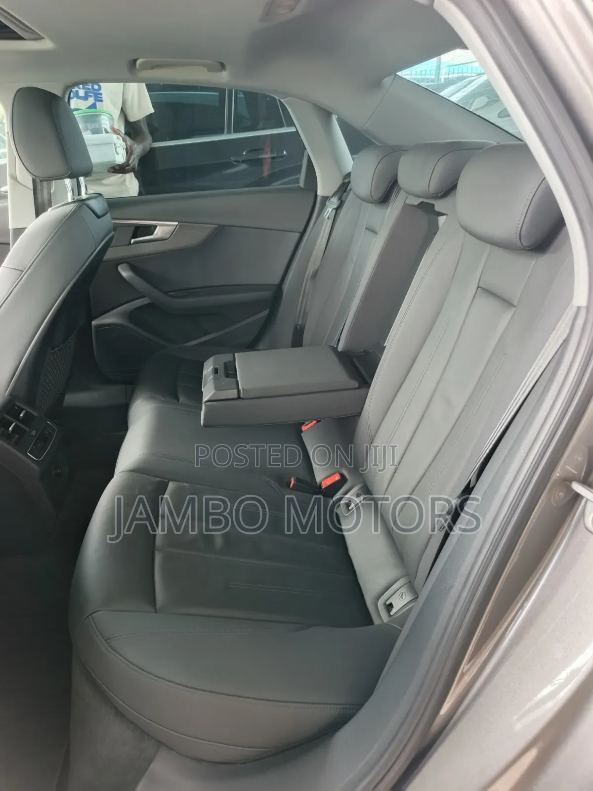 Audi A4 Premium Plus 2022 Gray