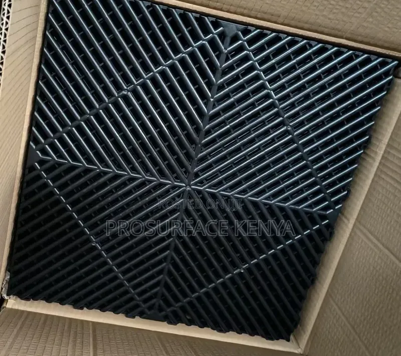 Strong Interlocking Garage Tiles – 18mm Thick,