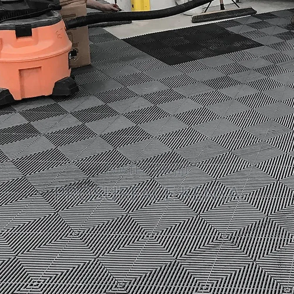 Modern Garage Floor Tiles 40×40 – Easy Install System