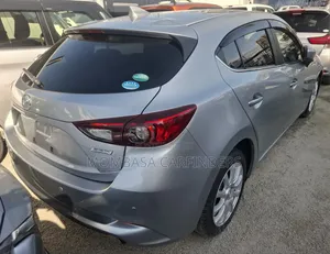 Mazda Axela 2019 Silver