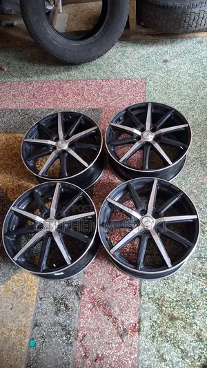 Toyota Harrier,rav4,mark X,crown, 18inch Rims